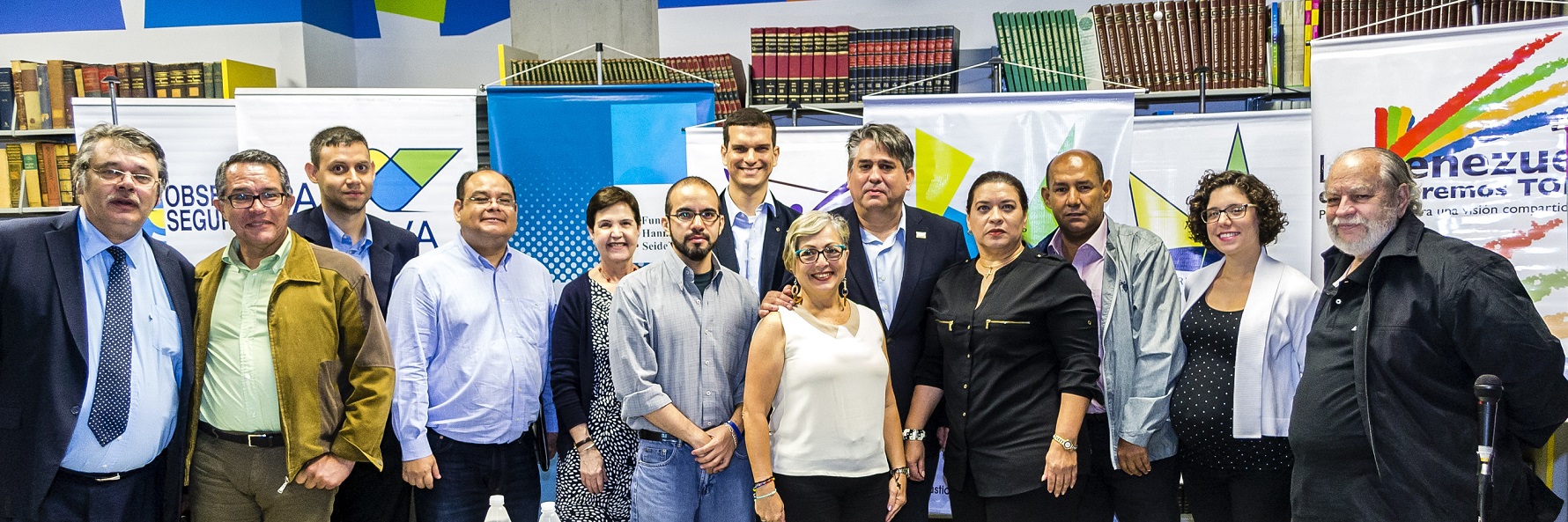 Suscribientes-iniciativa-justicia-transicional-venezuela
